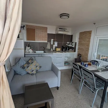 Tutto Passa Lloret Penzion